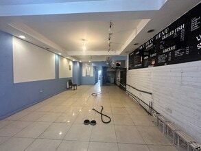 1183 Finchley Rd, Londres à louer Photo intérieure– Image 1 sur 4