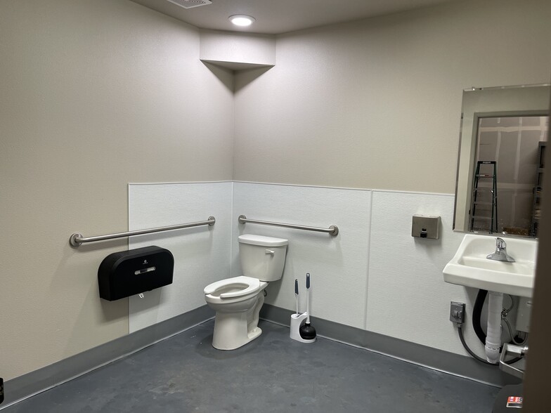 1255 Hoblitt Ave, Clovis, CA à louer - Photo intérieure – Image 2 sur 2