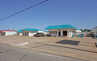 Plus de détails pour 2229 W Division St, Arlington, TX - Bureau à louer