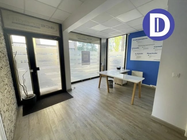 Plus de détails pour Bureau à louer