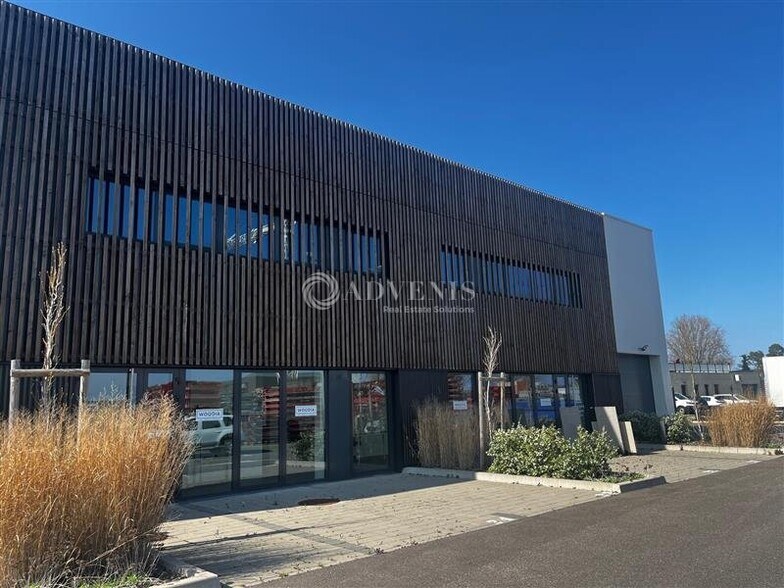 Local d’activités dans Vendenheim à louer - Photo de l’immeuble – Image 2 sur 9