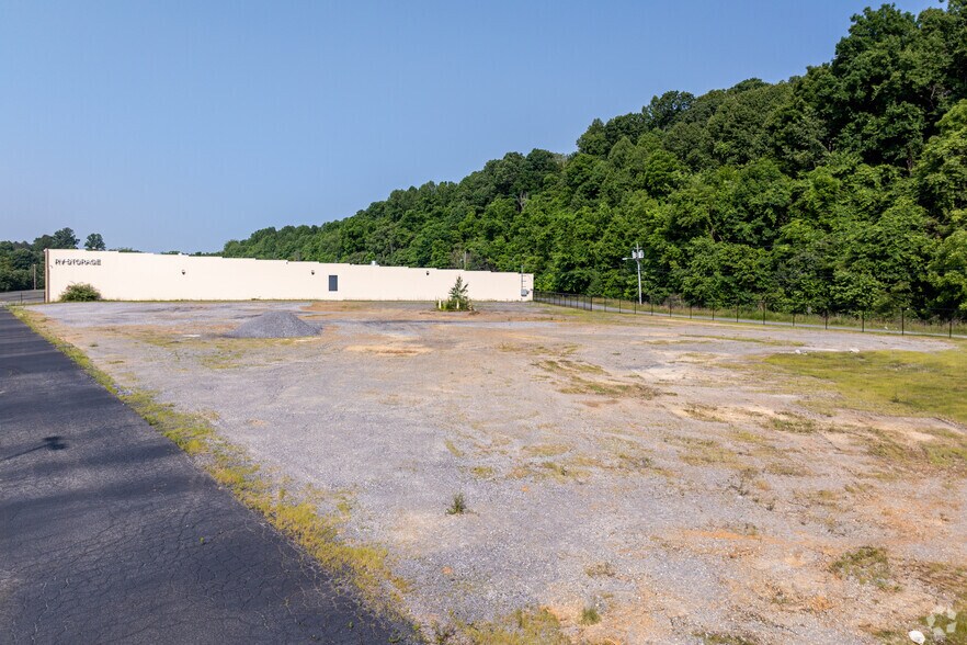 354 Shadowtown Rd, Blountville, TN à louer - Photo de l’immeuble – Image 2 sur 6