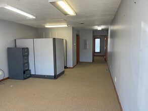 5162 E Stop 11 Rd, Indianapolis, IN à louer Photo intérieure– Image 2 sur 4