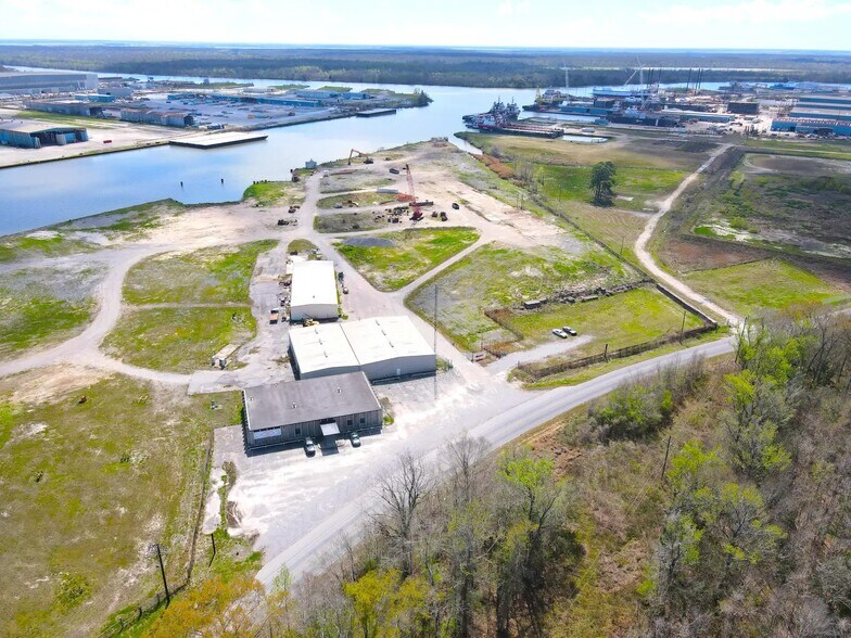 503 Degravelle rd, Morgan City, LA à vendre - Photo de l’immeuble – Image 2 sur 16