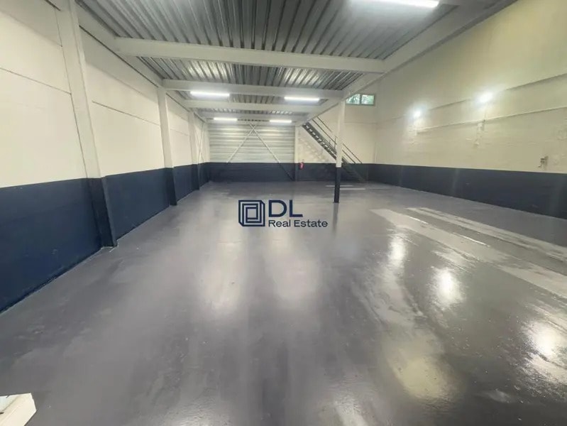Industriel/Logistique dans Orly à vendre Photo intérieure– Image 1 sur 10