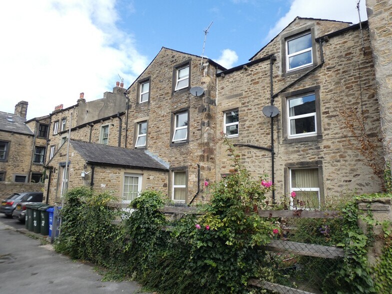 28-32 Otley St, Skipton à vendre - Photo de l’immeuble – Image 2 sur 11