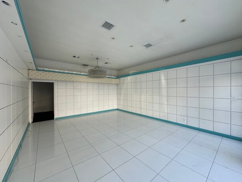 9631-9637 Santa Monica Blvd, Beverly Hills, CA à louer - Photo de l’immeuble – Image 3 sur 10