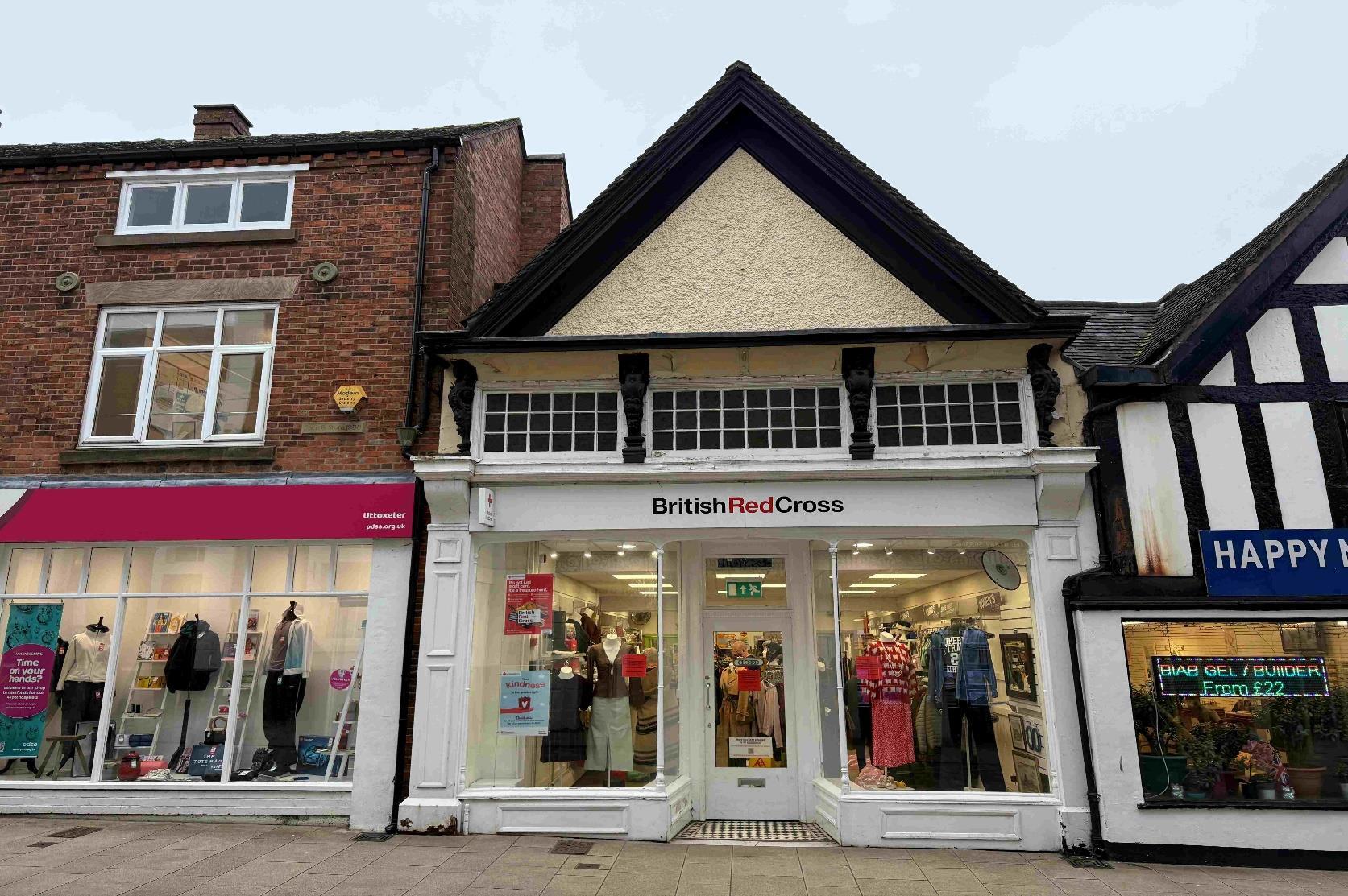 26 High St, Uttoxeter à louer Photo de l’immeuble– Image 1 sur 3