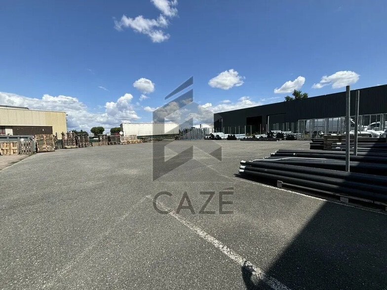 Bureau dans Pessac à louer - Photo de l’immeuble – Image 3 sur 7