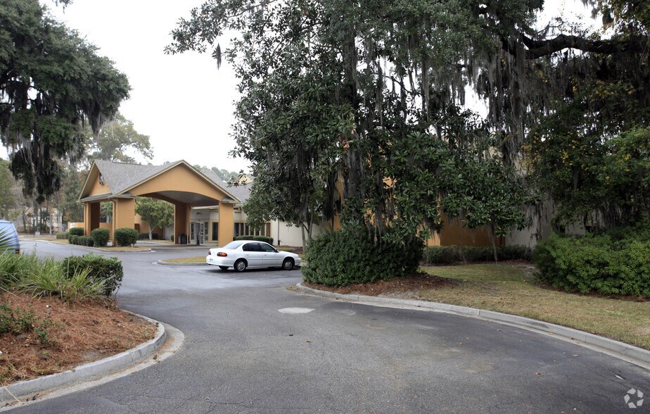 6800 Abercorn St, Savannah, GA à vendre - Photo de l’immeuble – Image 3 sur 4