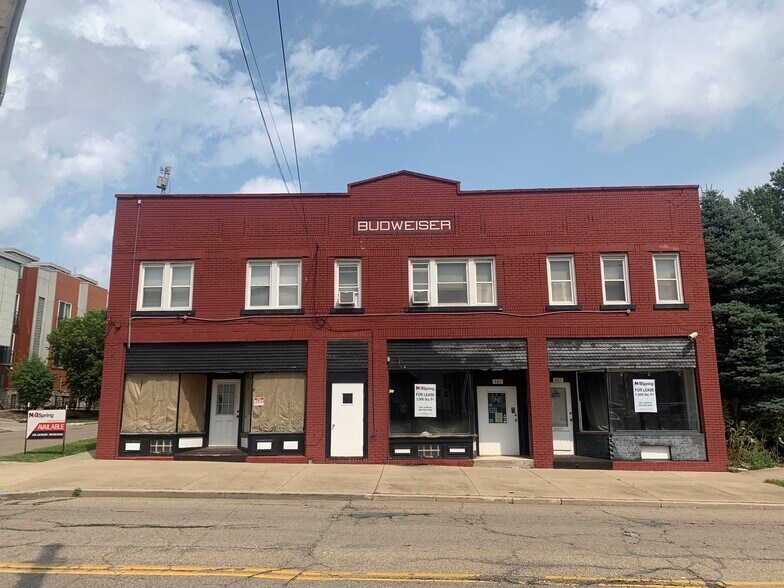 485 Brown St, Akron, OH à louer - Photo de l’immeuble – Image 2 sur 7