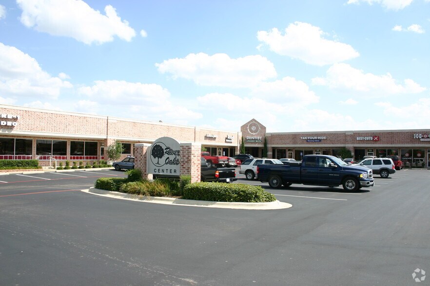 511 Lake Rd, Belton, TX à louer - Photo principale – Image 1 sur 2