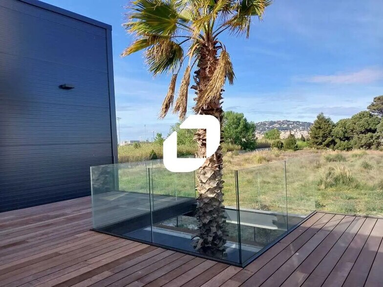 Bureau dans Sète à louer - Photo de l’immeuble – Image 3 sur 6