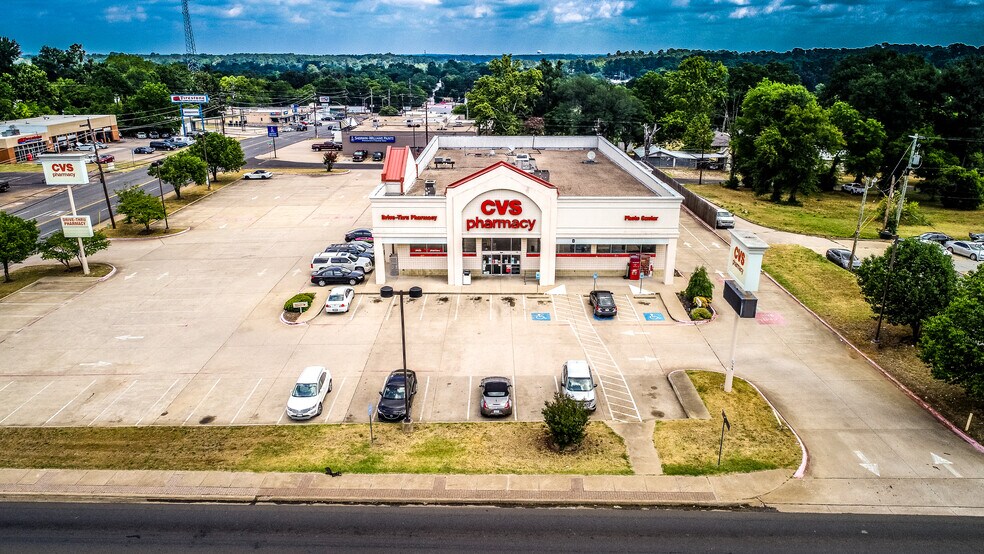 119 W Marshall Ave, Longview, TX à louer - Photo principale – Image 1 sur 6