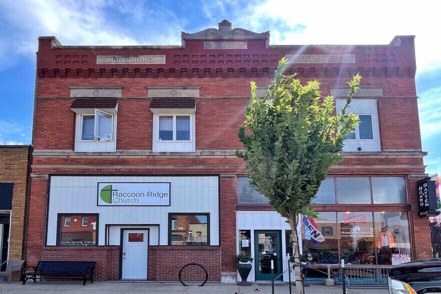 1406-1408 Walnut St, Dallas Center, IA à vendre - Photo de l’immeuble – Image 1 sur 31
