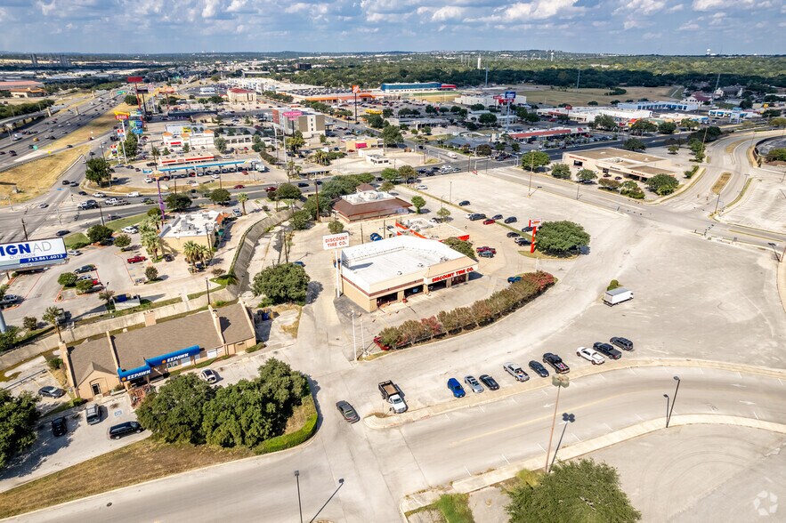 7954 N IH 35, San Antonio, TX à vendre - Aérien – Image 3 sur 3