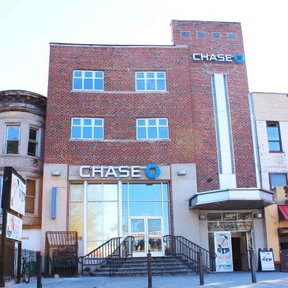 1128 Eastern Pky, Brooklyn, NY à louer - Photo principale – Image 1 sur 21