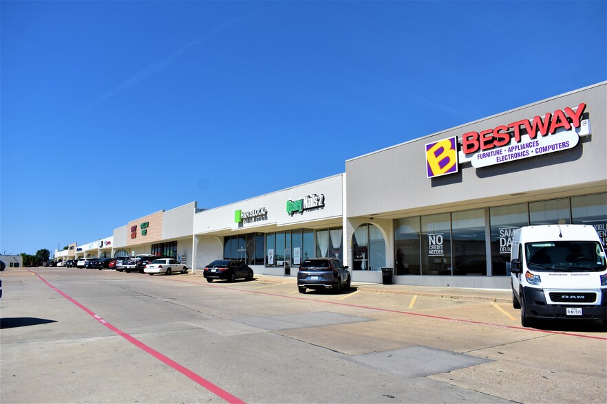 500 N Galloway Ave, Mesquite, TX à louer - Photo de l’immeuble – Image 2 sur 7