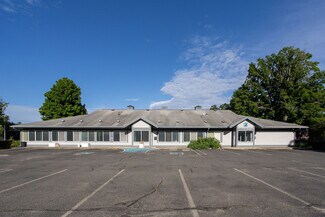 Plus de détails pour 789 Main St, Great Barrington, MA - Bureau à vendre