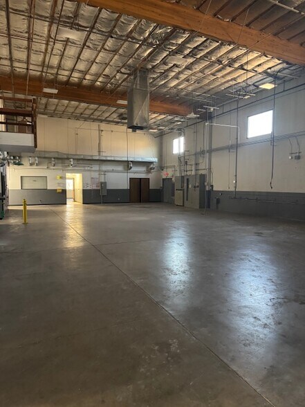 5 Airpark Vista Blvd, Dayton, NV à louer - Photo de l’immeuble – Image 3 sur 8