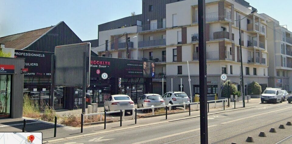 Local commercial dans Nantes à louer - Photo de l’immeuble – Image 2 sur 7