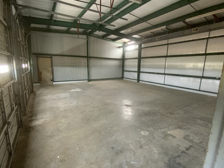 7300 Plain View Hwy, Dunn, NC à louer - Photo de l’immeuble – Image 3 sur 9