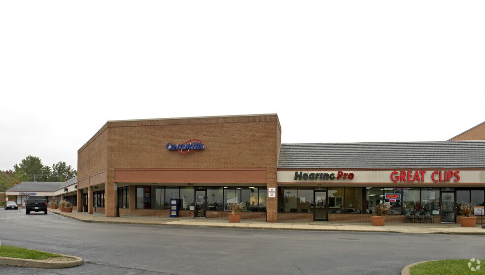 200-288 Mid Rivers Ctr, Saint Peters, MO à louer - Photo de l’immeuble – Image 3 sur 6