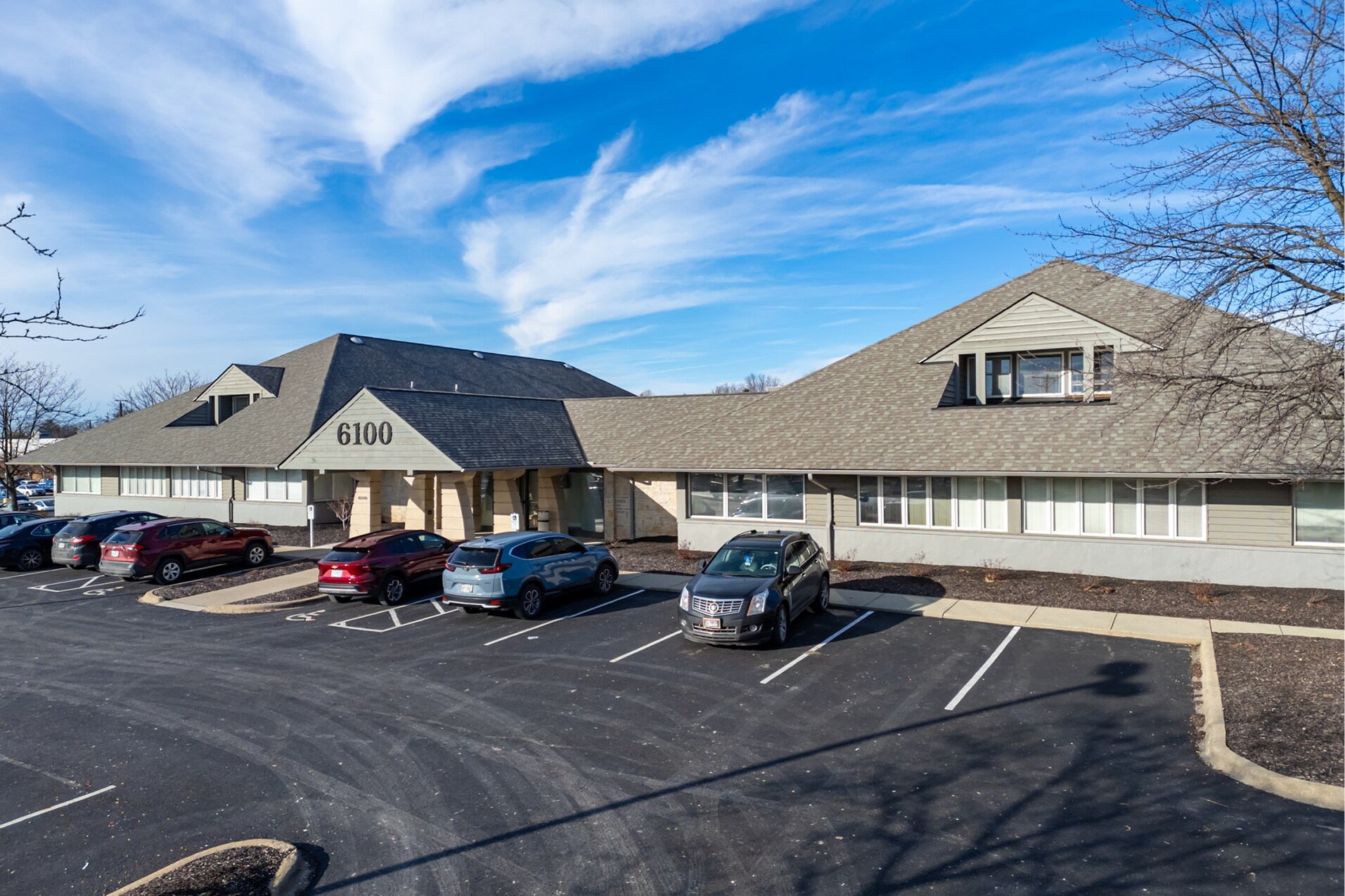 MediCourt East portefeuille de 2 biens à vendre sur LoopNet.fr Photo principale– Image 1 sur 9