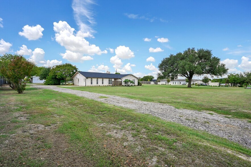 1154 Rusk Rd, Round Rock, TX à vendre - Photo de l’immeuble – Image 2 sur 17