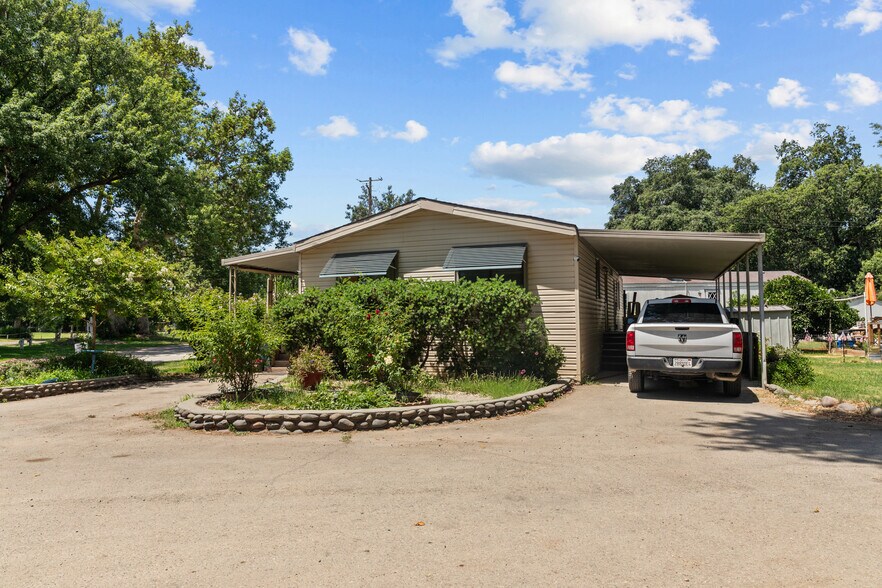 24680 Hidden Harbor Dr, Los Molinos, CA à vendre - Photo de l’immeuble – Image 2 sur 15