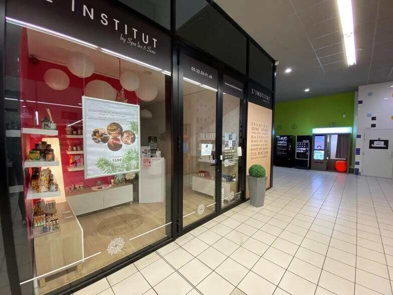 Local commercial dans Toulouse à louer - Photo de l’immeuble – Image 1 sur 6