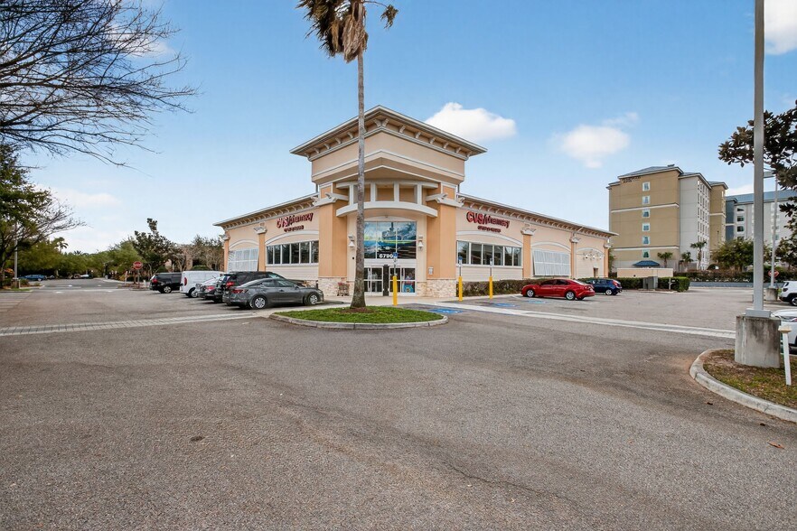 6790 Central Florida Pky, Orlando, FL à vendre - Photo de l’immeuble – Image 3 sur 8