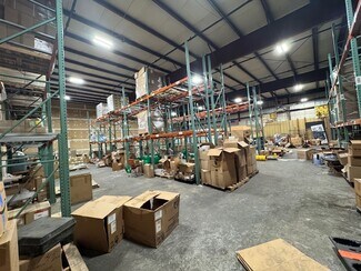 Plus de détails pour 388 South Ave, Staten Island, NY - Industriel/Logistique à louer