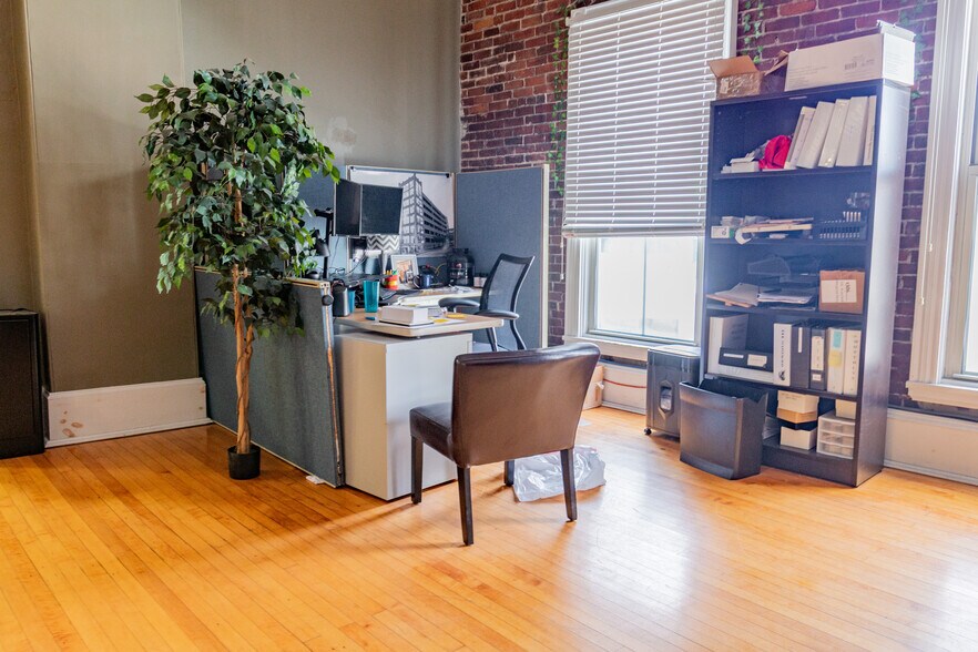 496-498 Congress St, Portland, ME à vendre - Photo de l’immeuble – Image 3 sur 17