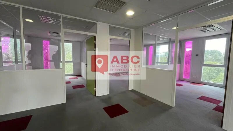 Bureau dans Le Crès à louer Photo intérieure– Image 1 sur 13