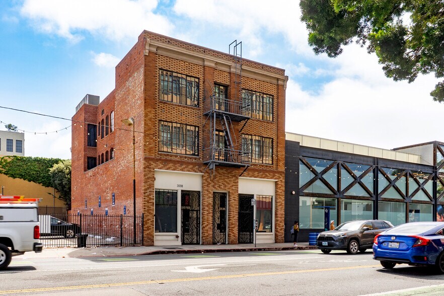 3008 Main St, Santa Monica, CA à vendre - Photo de l’immeuble – Image 1 sur 27