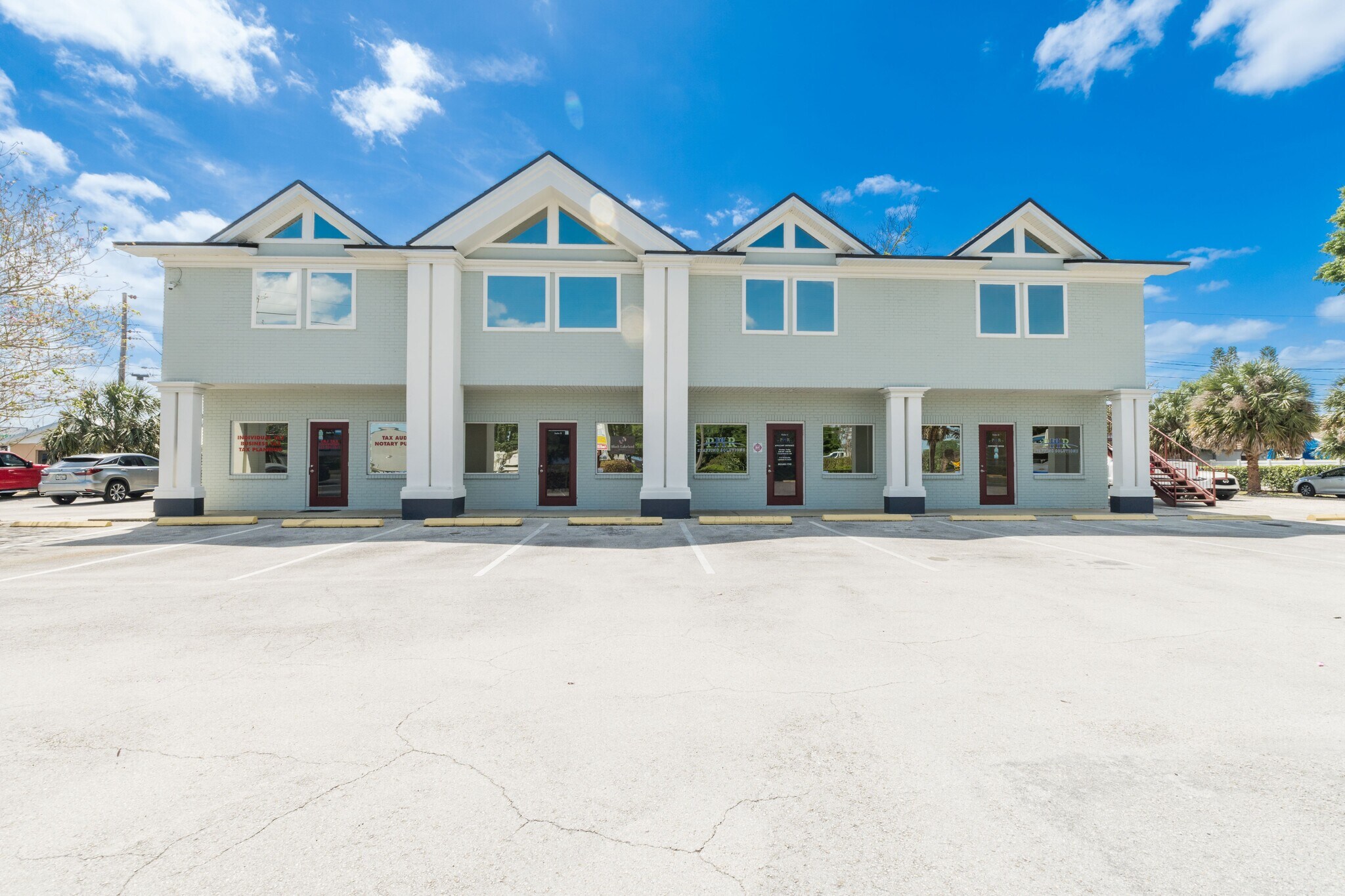 1137 Bartow Rd, Lakeland, FL à louer Photo principale– Image 1 sur 26