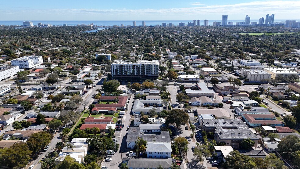 1843 Dewey, Hollywood, FL à vendre - Photo de l’immeuble – Image 2 sur 17