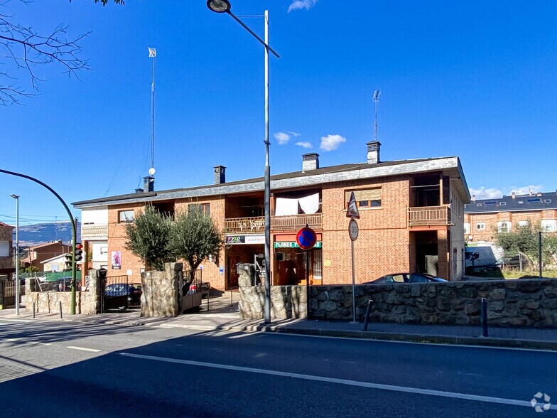 Carretera Valdemorillo, 22, Colmenarejo, Madrid à louer - Photo principale – Image 1 sur 1