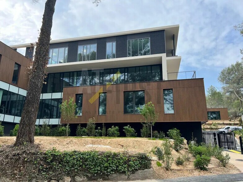Bureau dans Valbonne à louer - Photo de l’immeuble – Image 3 sur 6