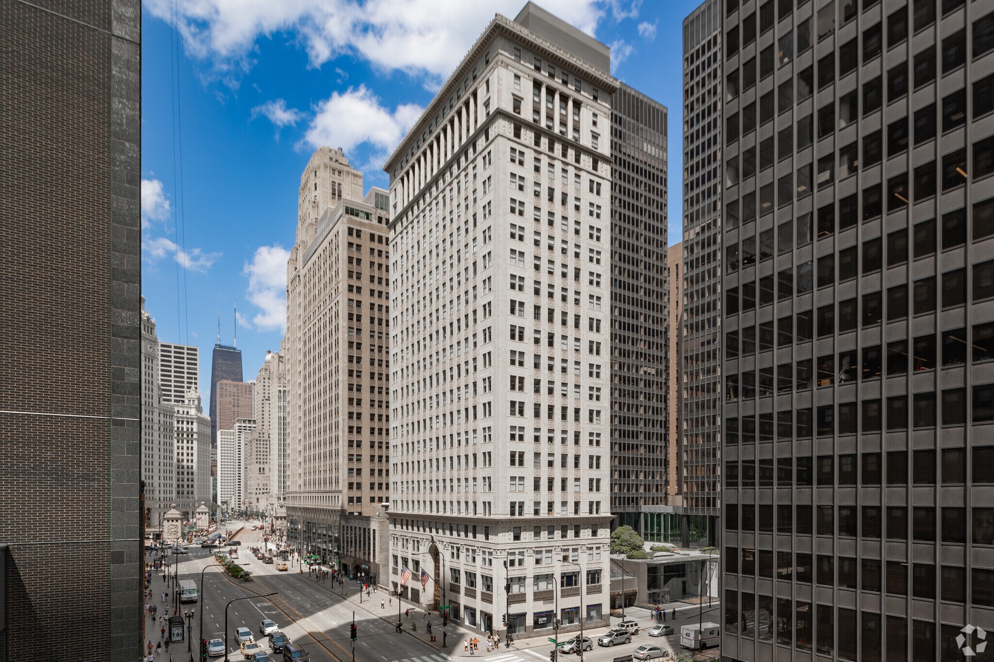 307 N Michigan Ave, Chicago, IL à louer Photo principale– Image 1 sur 19