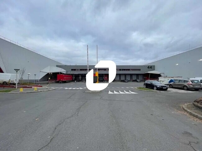 Plus de détails pour Bureau, Industriel/Logistique à louer