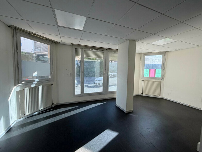 210 Bis Cours Emile Zola, Villeurbanne à louer - Photo intérieure – Image 3 sur 11