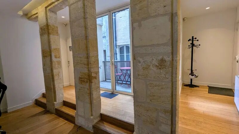 Bureau dans Bordeaux à louer - Photo de l’immeuble – Image 3 sur 6