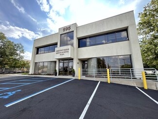 Plus de détails pour 595 Chestnut Ridge Rd, Woodcliff Lake, NJ - Bureau à vendre