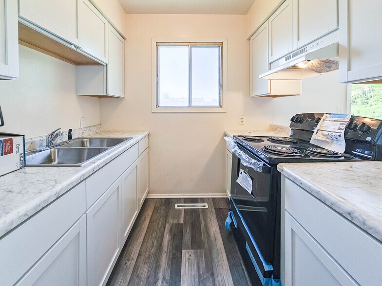 280 Sivers Rd, Glenwood, IA à vendre - Photo de l’immeuble – Image 3 sur 9