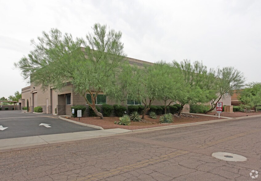 23640 N 35th Dr, Glendale, AZ à louer - Photo de l’immeuble – Image 3 sur 8
