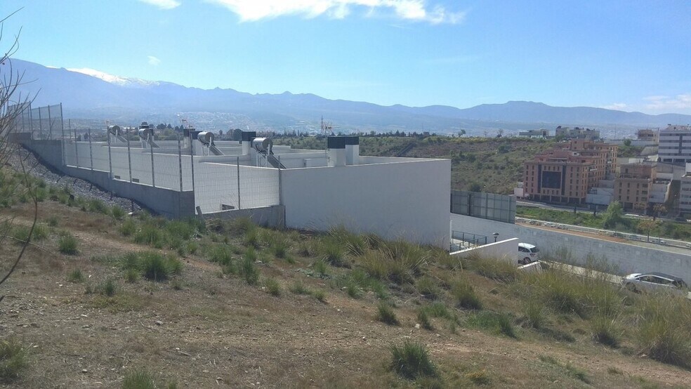 Terrain dans Granada, Granada à vendre - Photo de l’immeuble – Image 1 sur 4