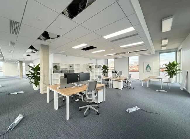 Plus de détails pour Bureau à louer