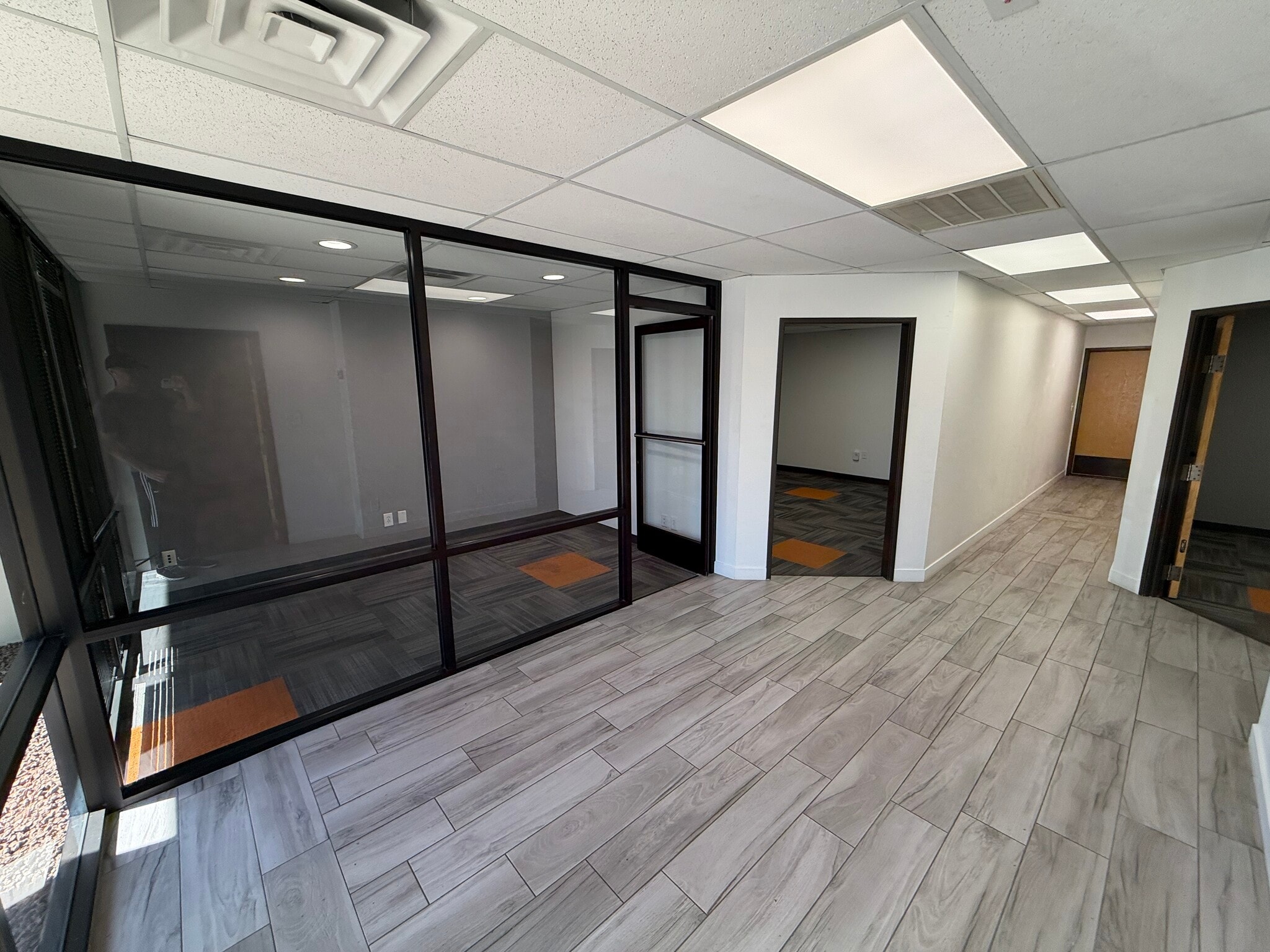 2425 W 12th St, Tempe, AZ à louer Photo intérieure– Image 1 sur 11
